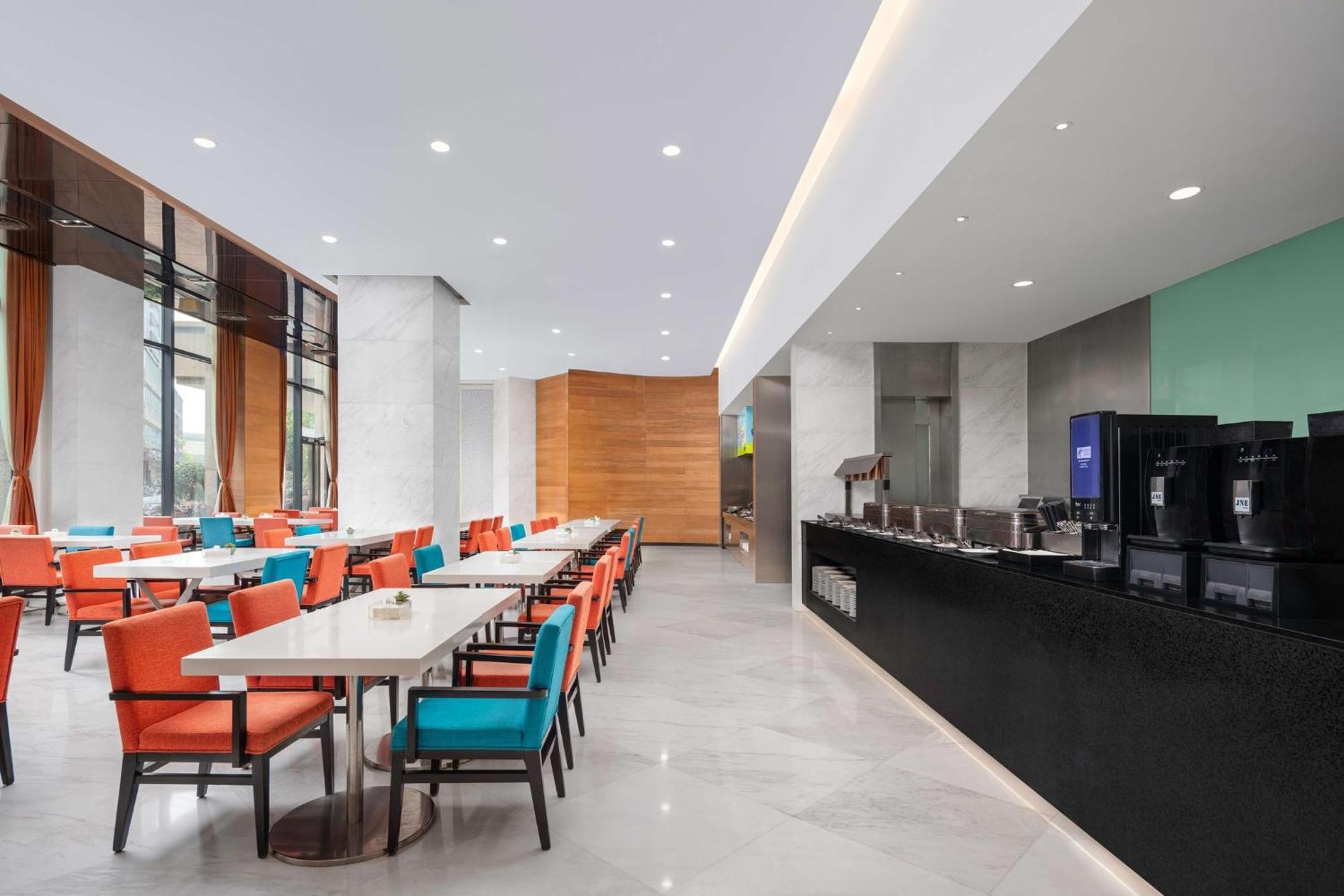 Holiday Inn Express Chengdu Gulou-Tianfu Square Chunxi Road Branch المظهر الخارجي الصورة