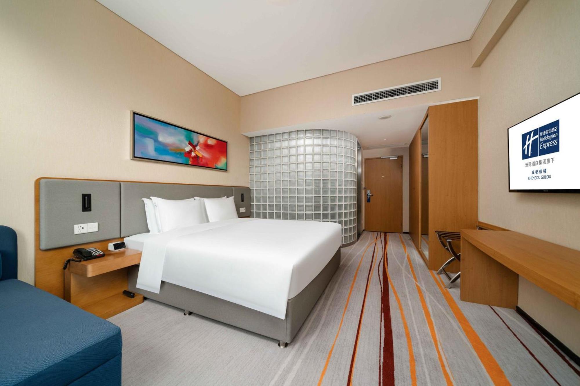Holiday Inn Express Chengdu Gulou-Tianfu Square Chunxi Road Branch المظهر الخارجي الصورة